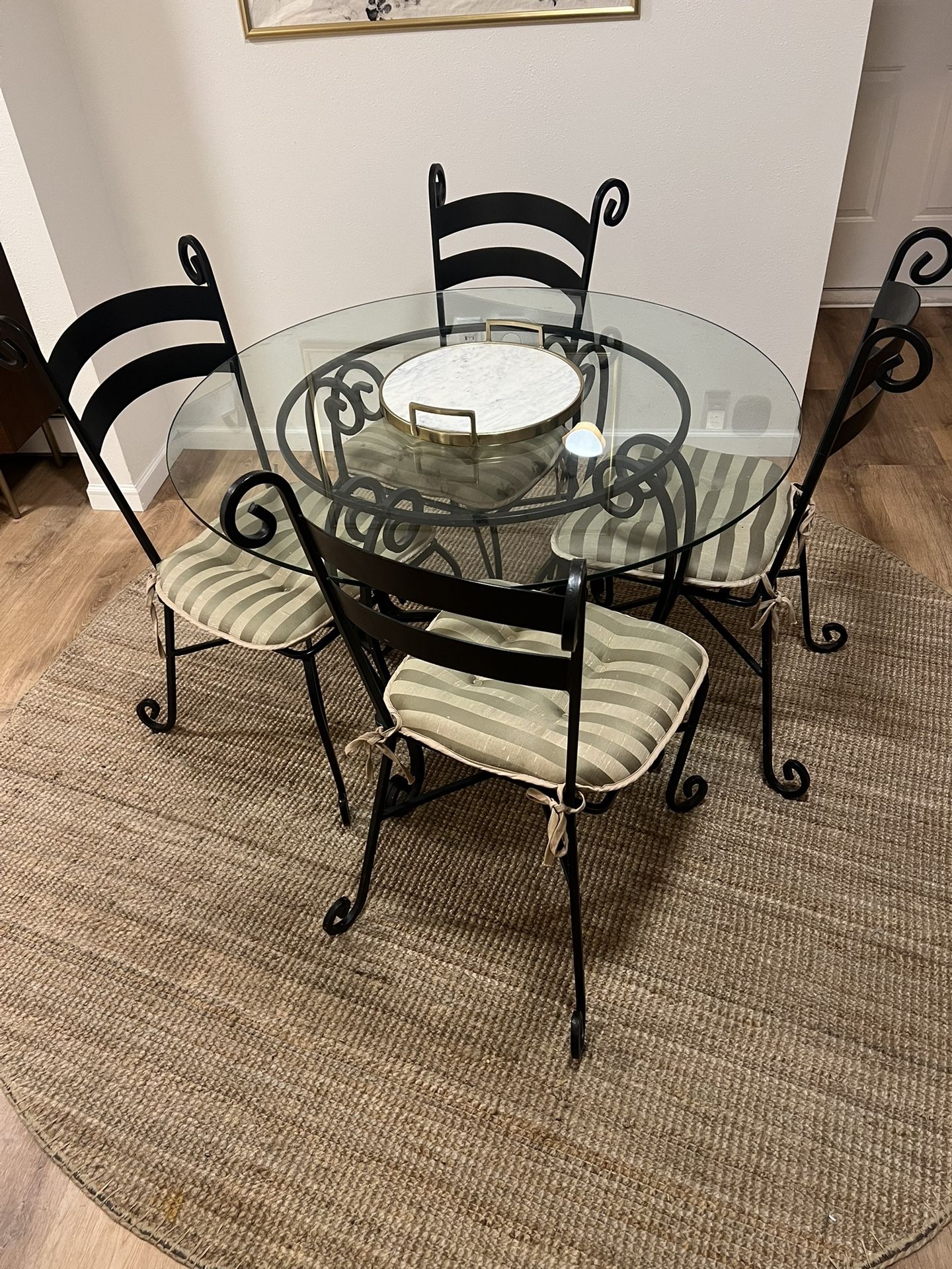 Pier Glass Top Indoor/outdoor Wrought iron table and chairs