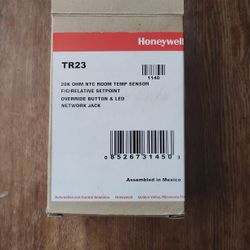 Honeywell - TR23 - 20 K ohm NTC Temp Wall Module w/ selectable set point, Lon Jack, Override
Item: HONTR23 MFG: TR23/U
