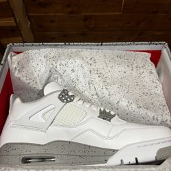 Jordan 4 White Oreo Size 12