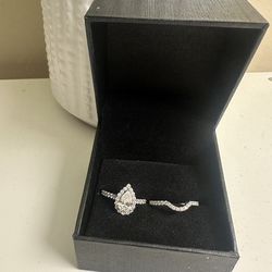 Selling Ring, Never Wore It Brand New