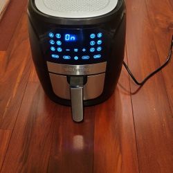 Gourmia GAF698 Digital Air Fryer - No Oil Healthy Frying - 12 One-Touch Cooking Functions - Guided Cooking Prompts - Easy Clean-Up - 6-Quart Basket - 