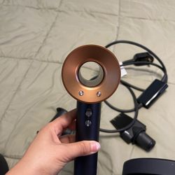 Dyson blow dryer 