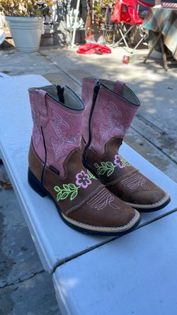 Kids cowboy boots