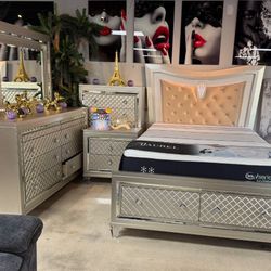 Exquisite 5Pc Bedroom Set With Storage Drawers Jewelry Drawer & LED Lights