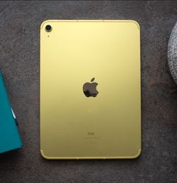 Apple iPad 10th Gen 10.9" (WiFi)