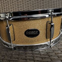 Peace Gold Sparkle 14x5 Snare Drum
