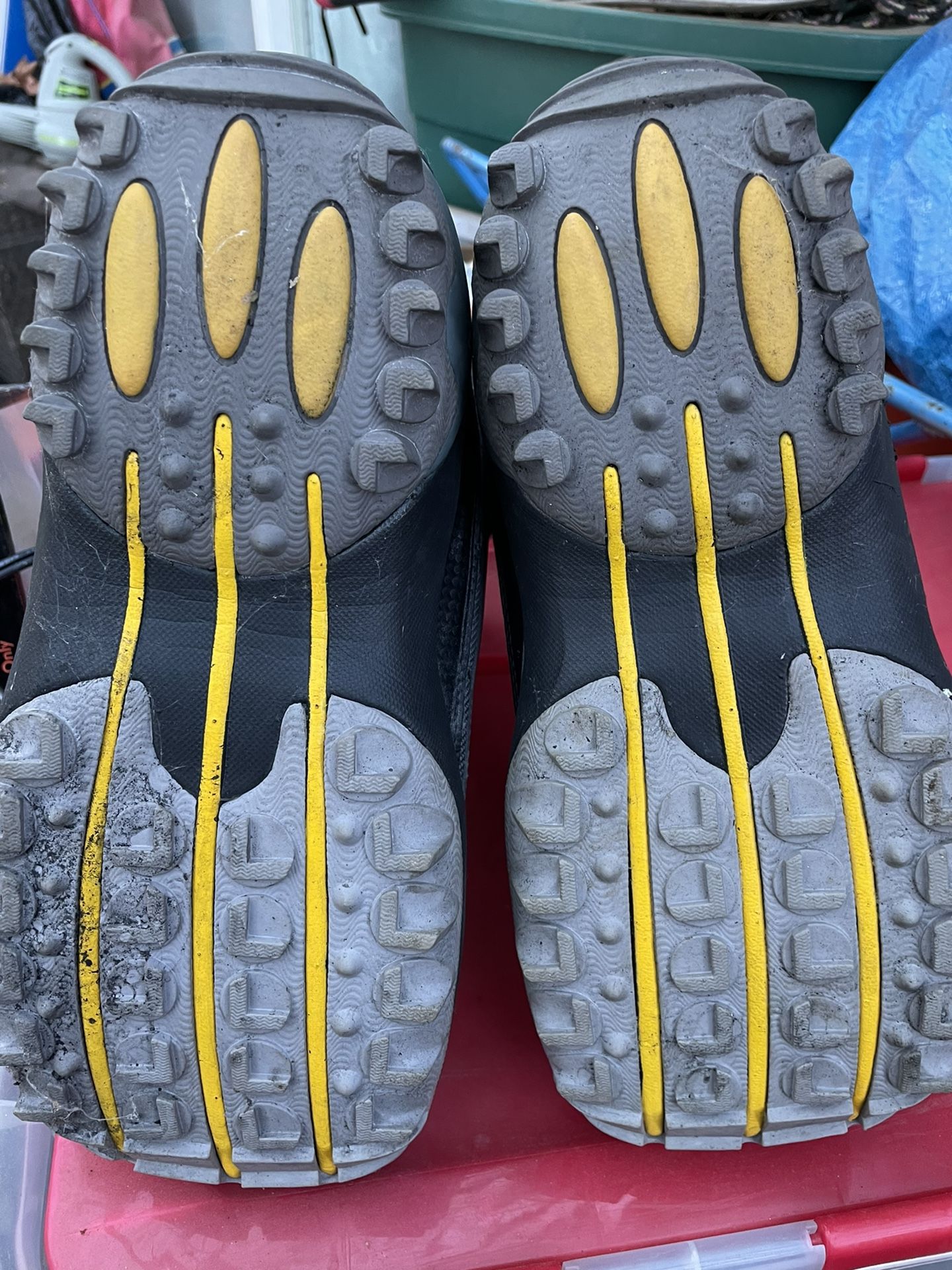 SALOMON Synapse Customfit 3D Snowboard Boots Men's Size 9 Grey And