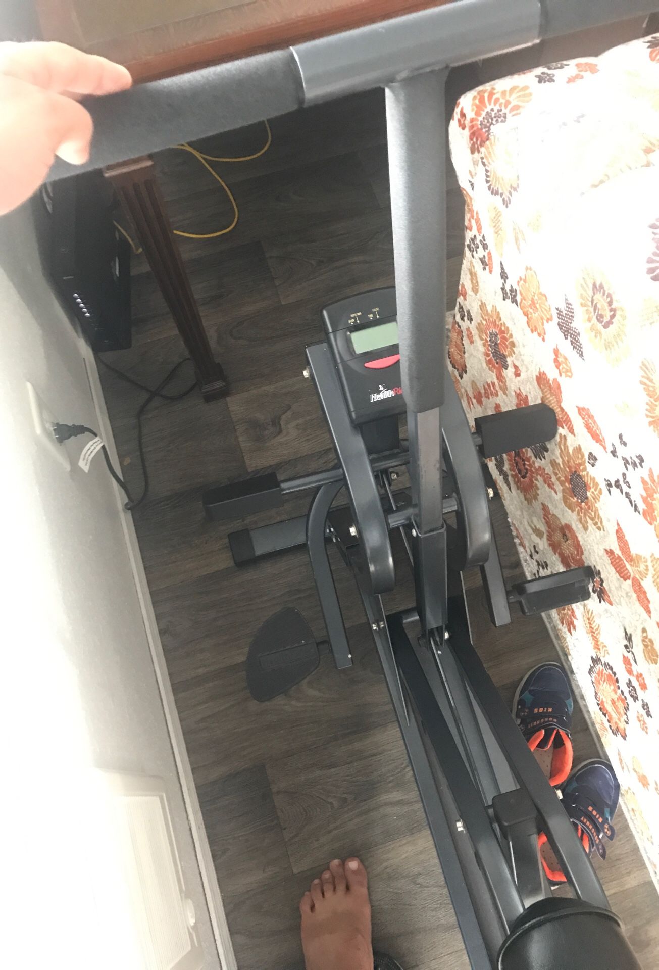 Body Building Machine for under shoulder and chest Brand new Good condition prefect working No Space for keeping it on sale