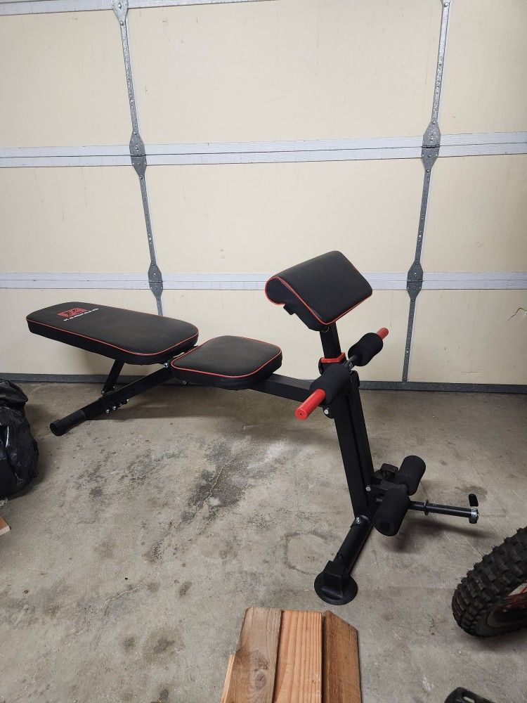 Weight Bench ** PENDING PICK UP **