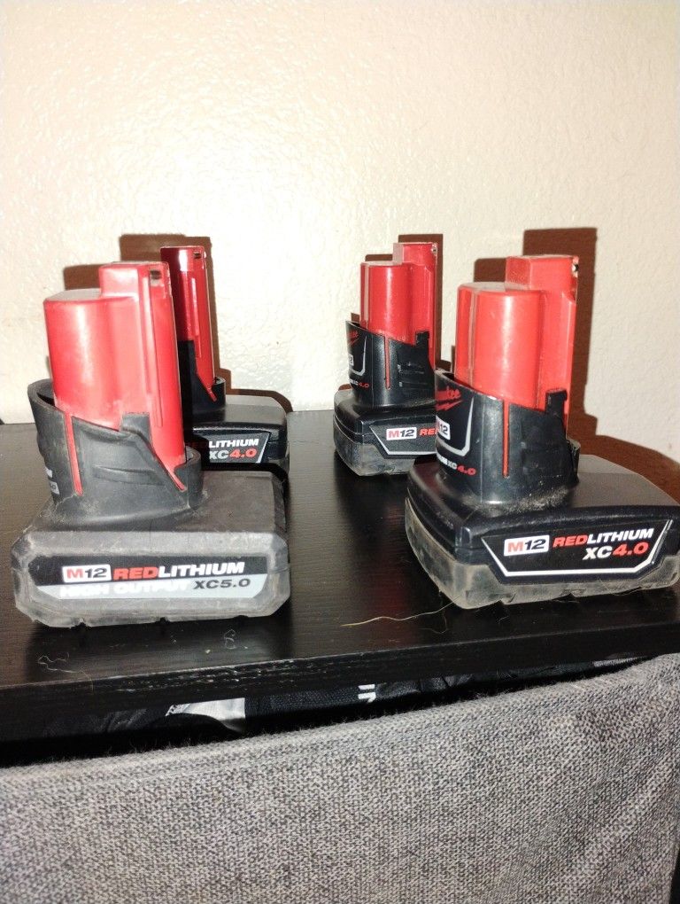 Milwaukee 12v Batteries