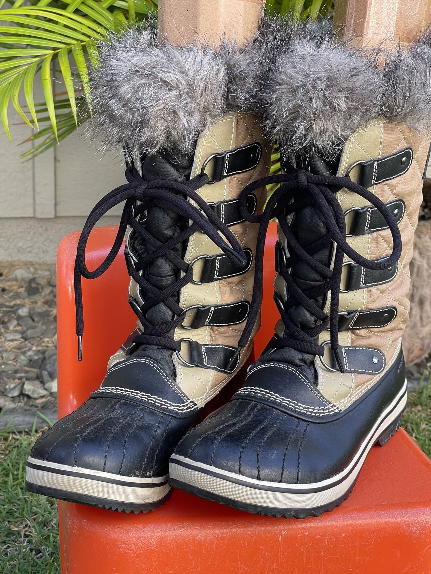 Women’s Sorel Snow Boots