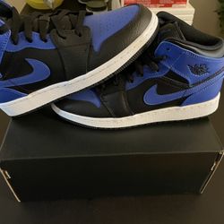 Air Jordan 1 Mid 