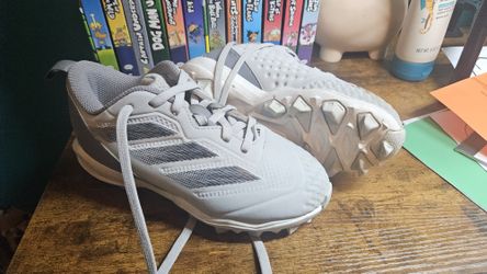 Adidas Baseball/softball Cleets Size 1 Y Kids