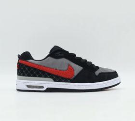 IM7147-001 Nike SB Paul Rodriguez Low Bred Black and Flint Grey (Men's)