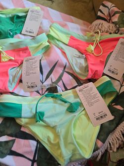 Lululemon Sandy Savasana bottom