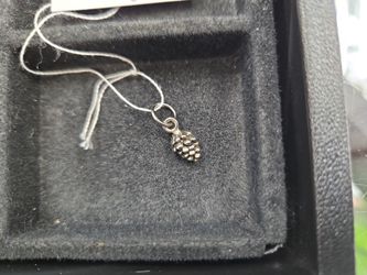 James avery pine cone charm