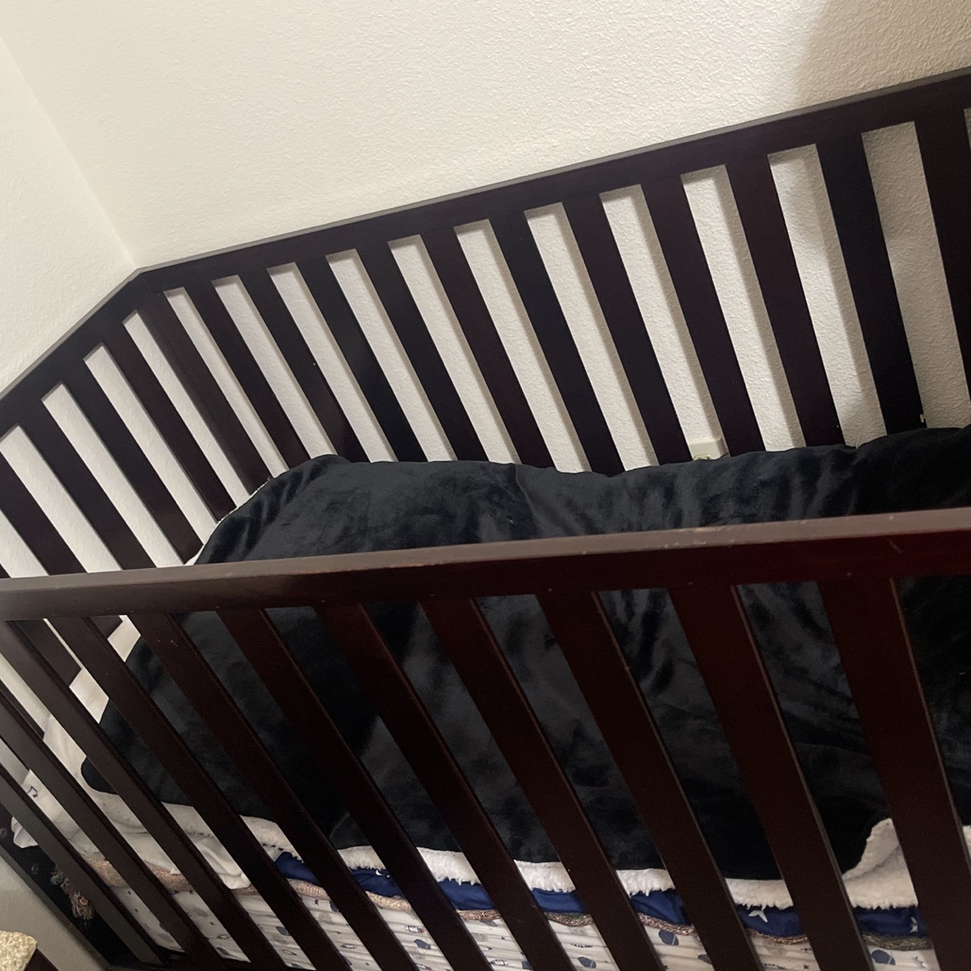 Toddler Crib Almost New