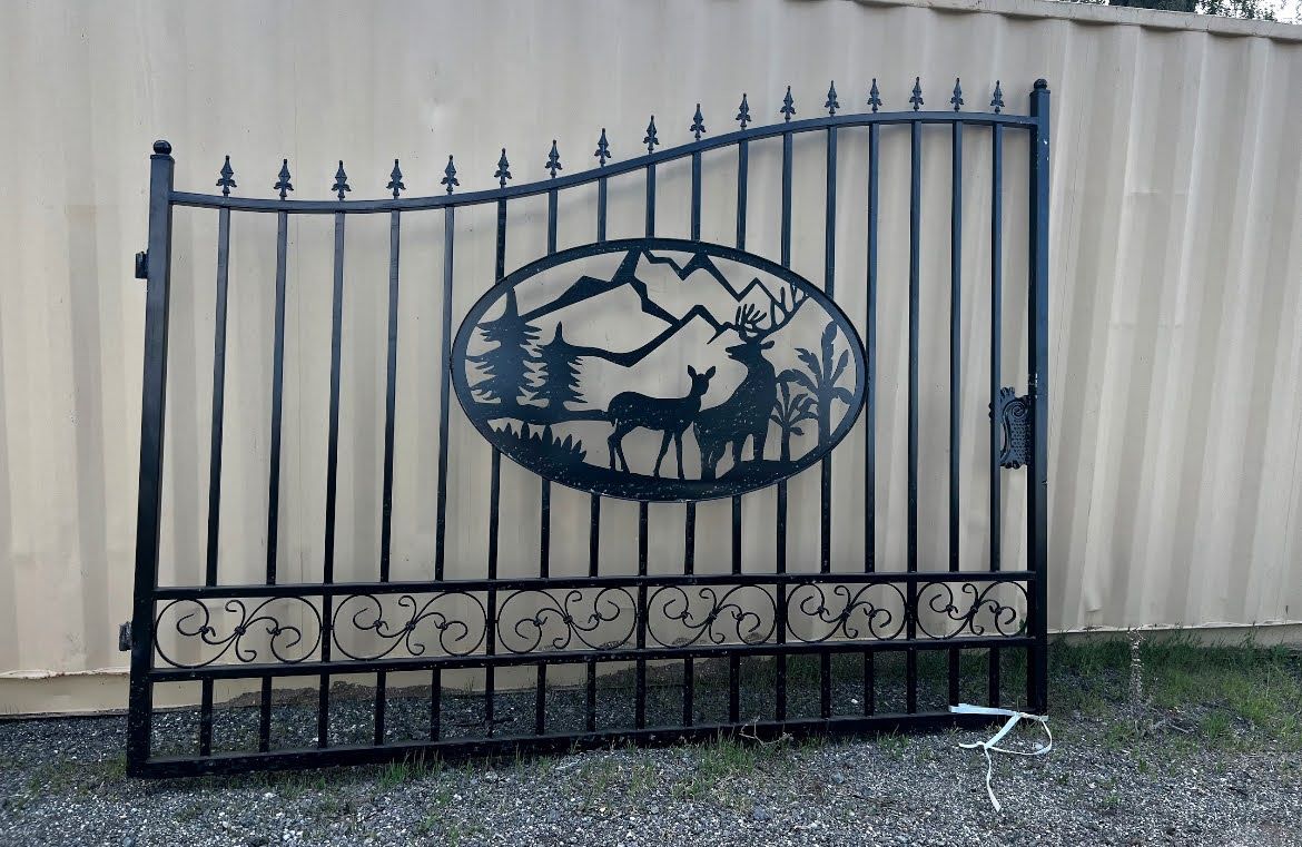 Gate 20ft bi-parting iron gate