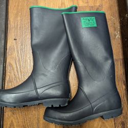 Polo Rain Boots Size 7