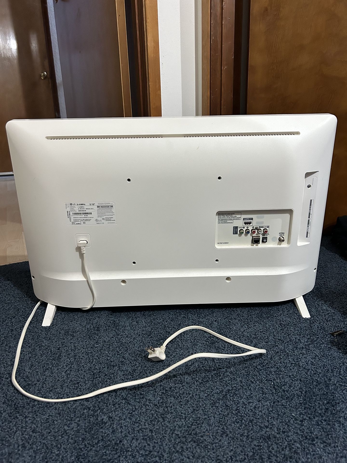 30 In LG tv