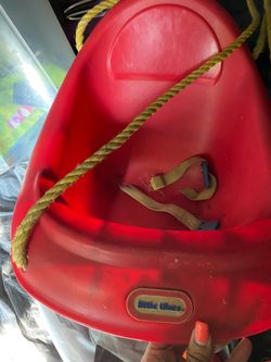 Kid swing