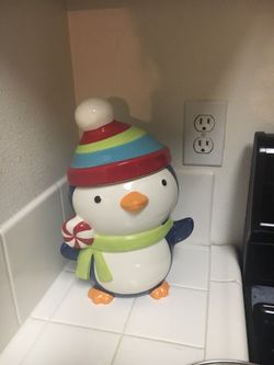 Ceramic cookie jar