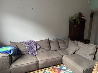 Modular wool sectional