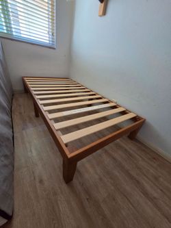 Wood Bedframe
