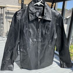 New York & Company Women’s black leather jacket size small