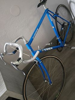 Trek aluminum 1000