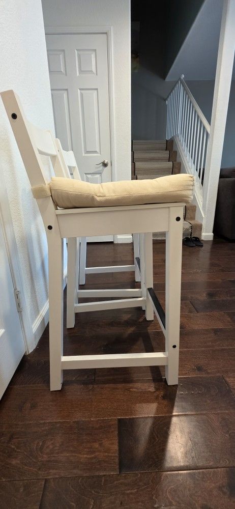 Ingolf IKEA Bar Stool W/seat cushion