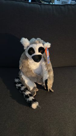 Lemur stuffed animal brand-new