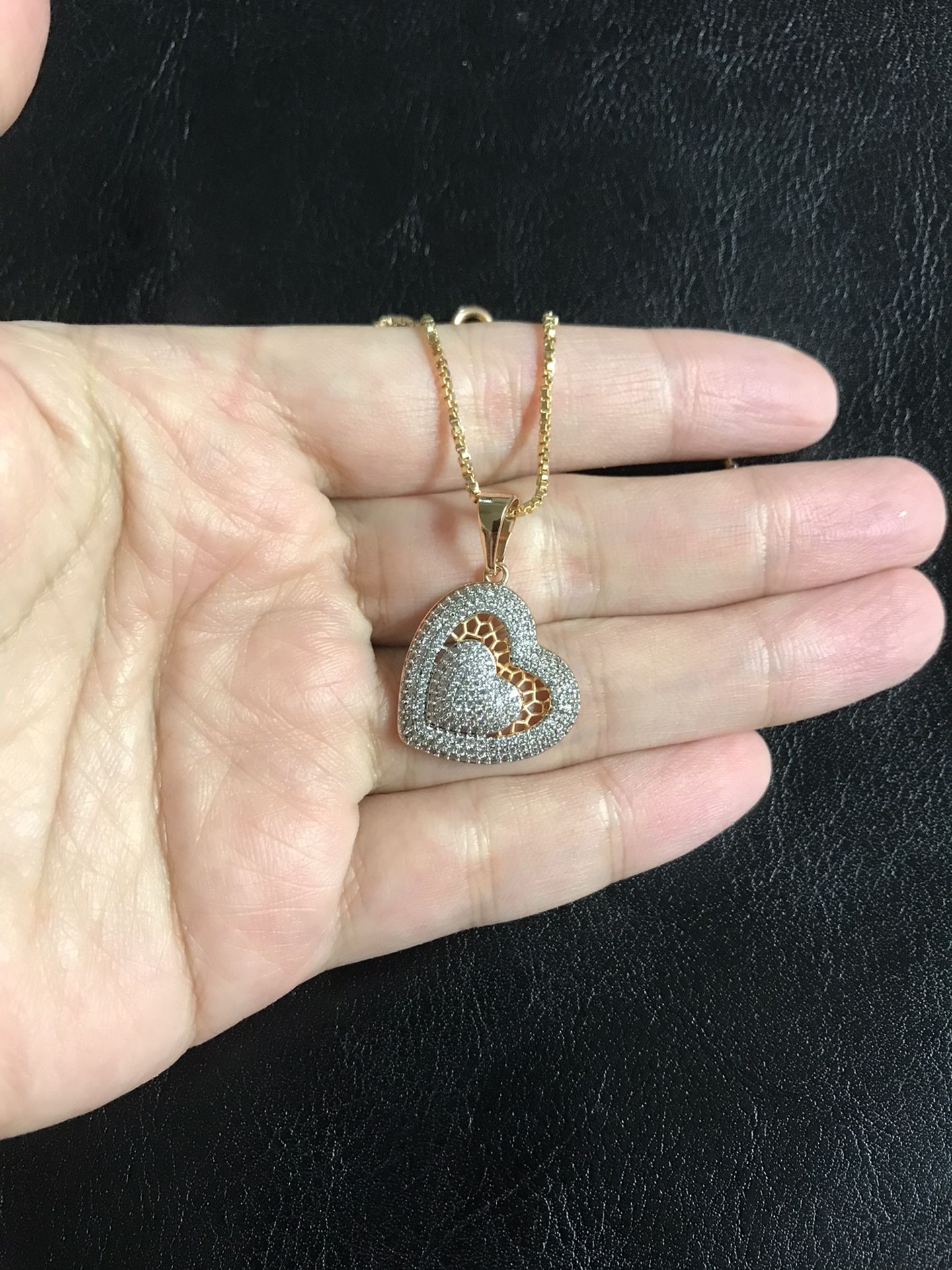 Gold Plated heart Pendant With Chain 