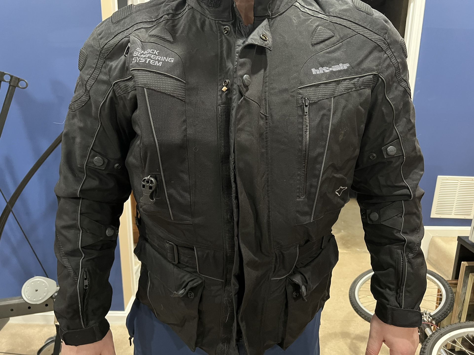 New  Condition  Hit Air Safety( Neck+chest)   jacket ( 4 Seasons)with 3 air canisters Activation Cords See Description  Used 4 X 