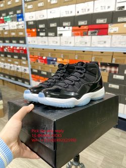 Air Jordan 11 “Space Jam”