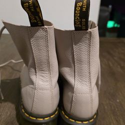 Dr Martens Boots