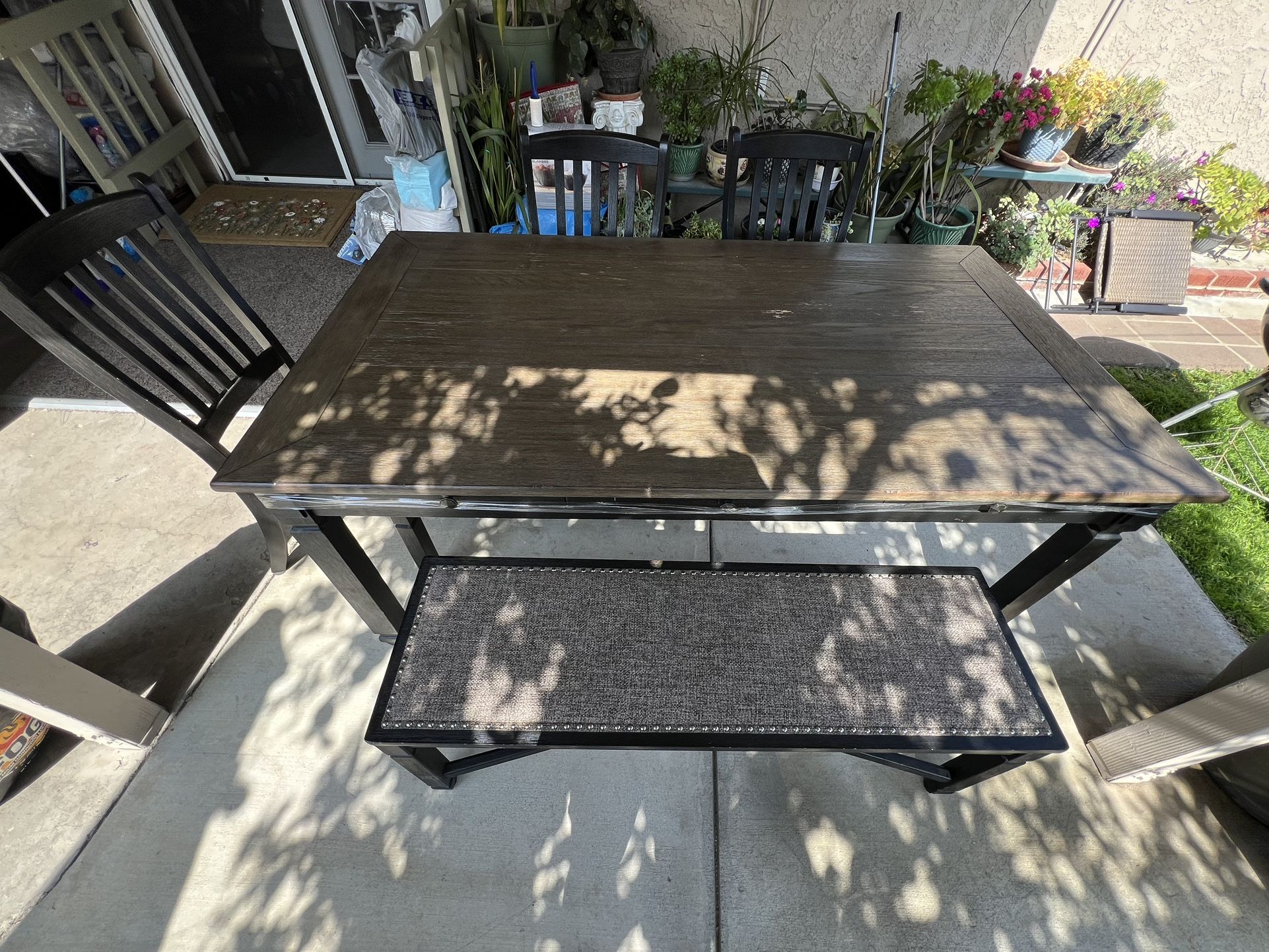 Table With 4 Chairs And Bench 