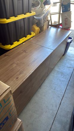 Storage box