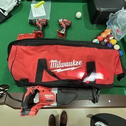 Milwaukee Tools M18