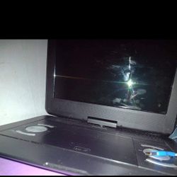 Sylvania portable DVD player