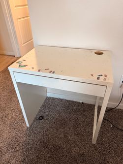 White desk