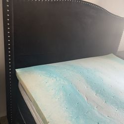 Tufted Bedframe