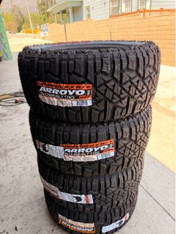 33x12.50r20 Arroyo tires nuevas con 50,000 millas de garantía las 4