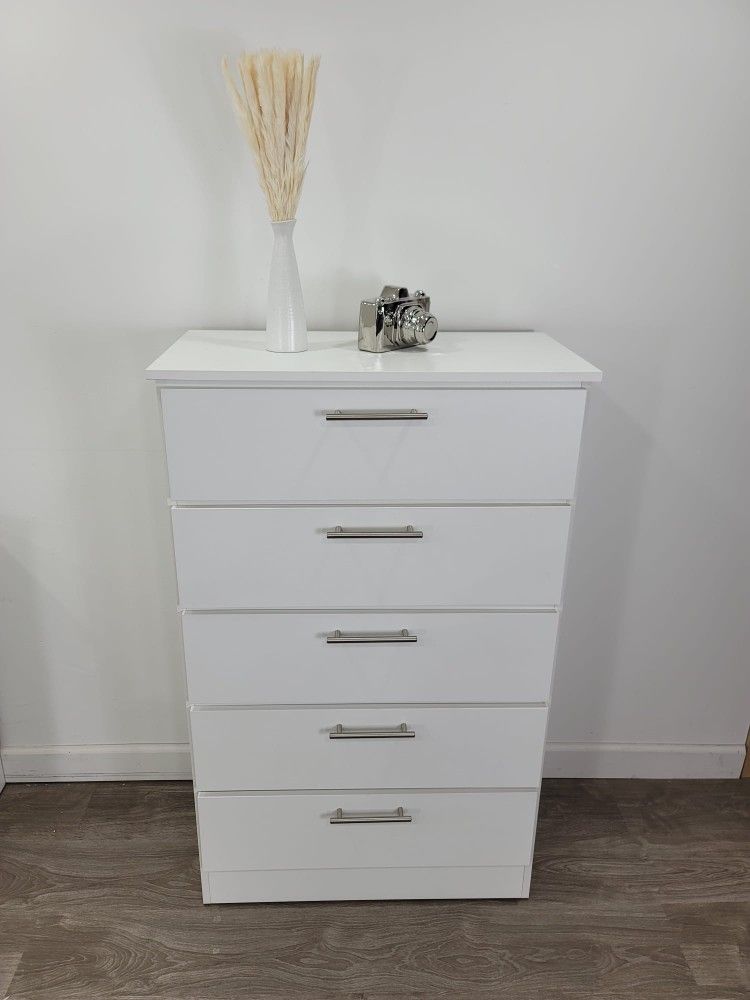 Brand New Chest... Gavetero Nuevo A Estrenar