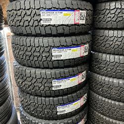 FALKEN WILDPEAK AT4W 265/70/r17 4 new tires 4 llantas nuevas