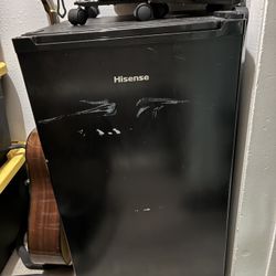 Hisense Mini Fridge 
