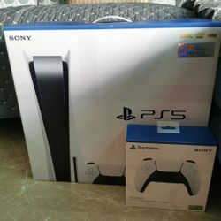 Sony Playstation 5 With Extra Controller!! 