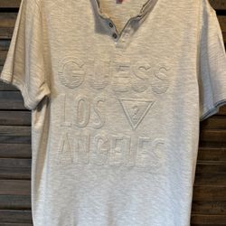 Mens Guess Los Angeles Textured Raised Logo Henley MED Grey Short Sleeve EUC