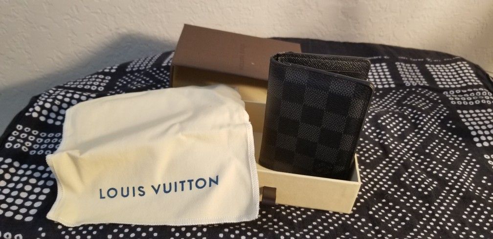 Louis Vuitton  Organizer Wallet 