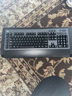 Logitech Keyboard 